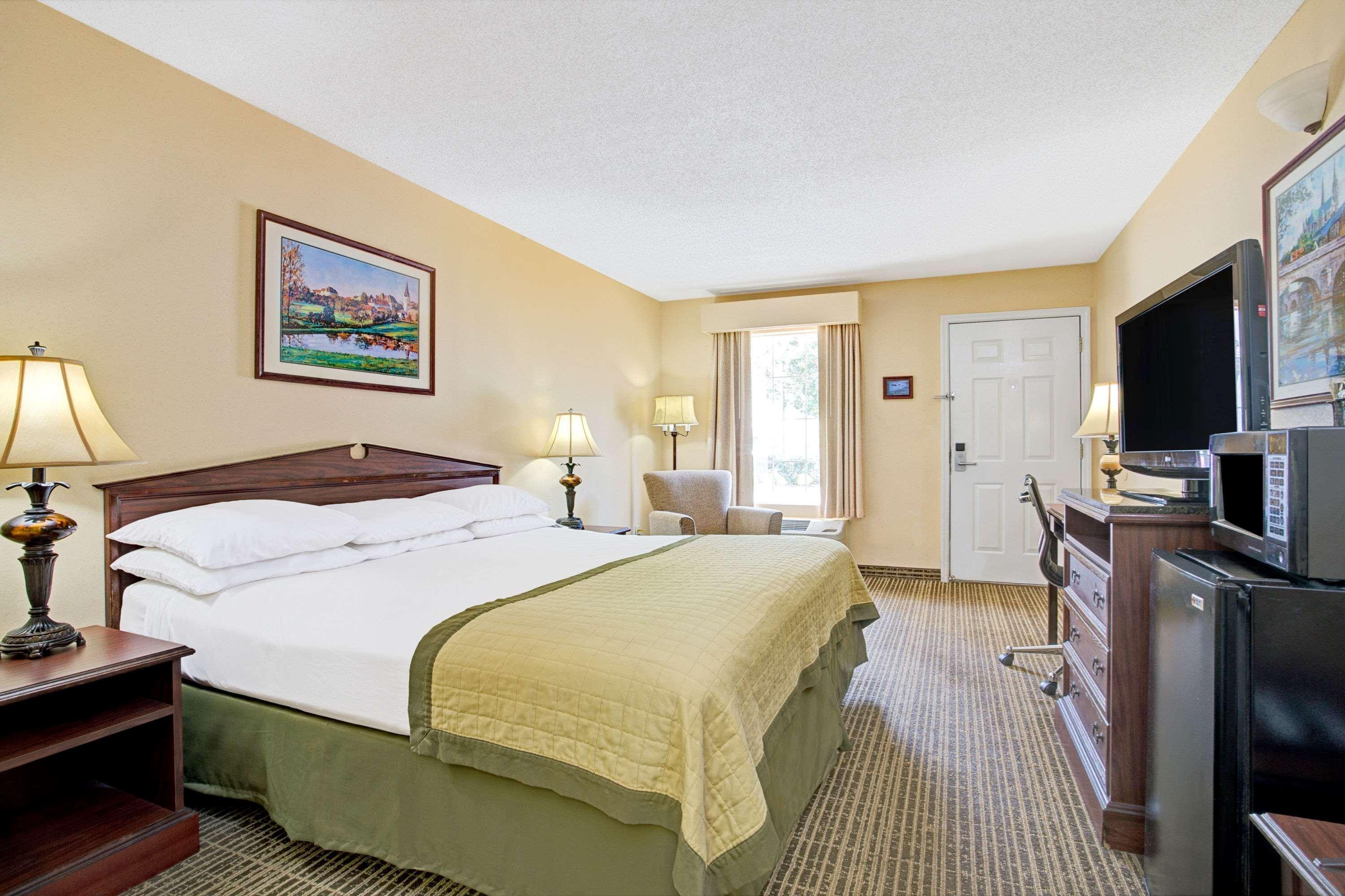 Hotel Baymont By Wyndham Smithfield Exteriér fotografie